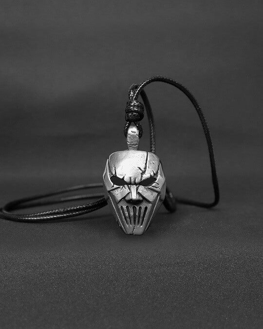 Maggots IV Pendant