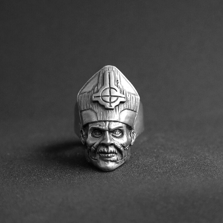 Ghost: Papa Emeritus