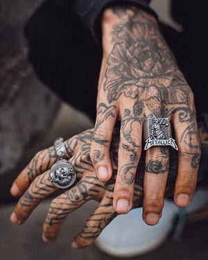 Metallica Ring